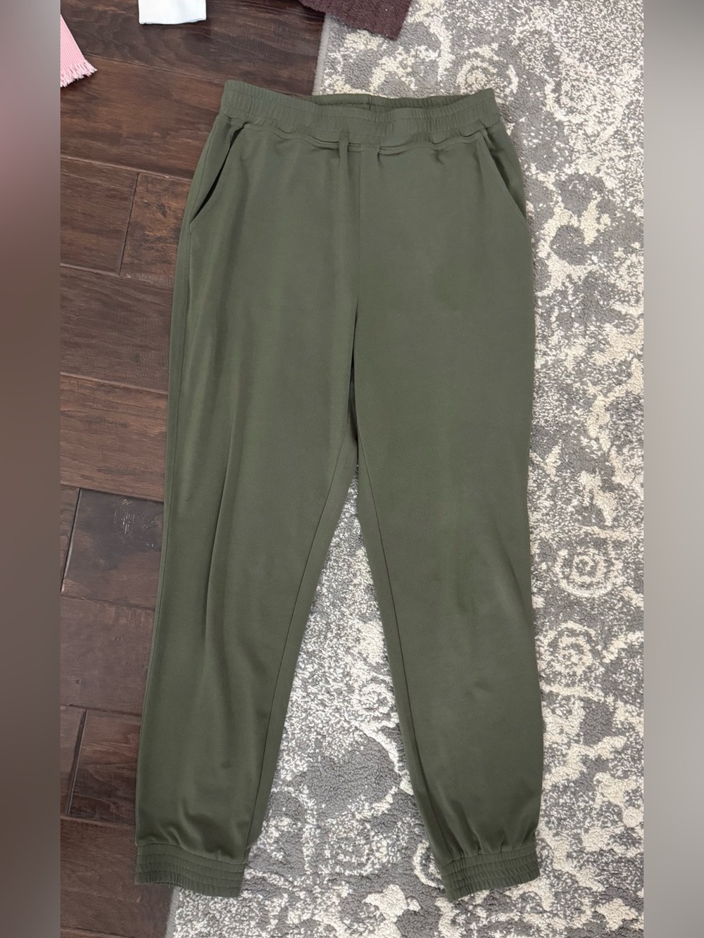 Express Olive Jogger Pants — Dark Green